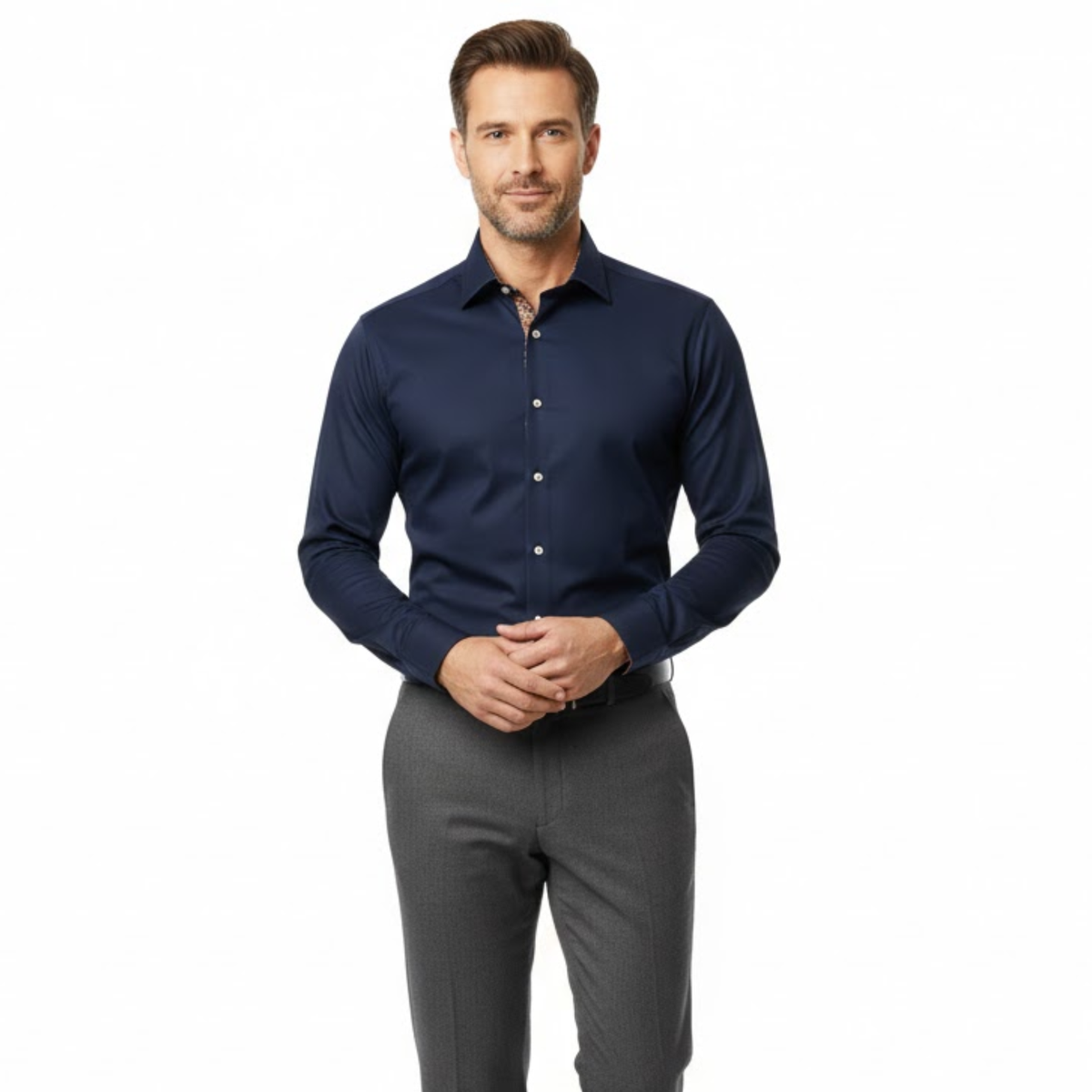 Chemise habillée cintrée à manches longues pour homme avec col et poignets contrastés