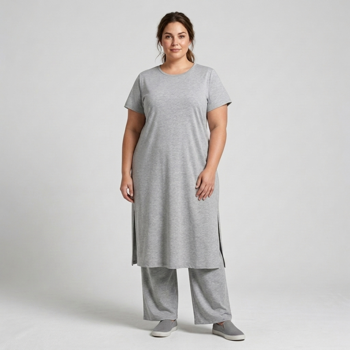 Ensemble deux pièces grande taille pour femme avec tunique longue et pantalon ample