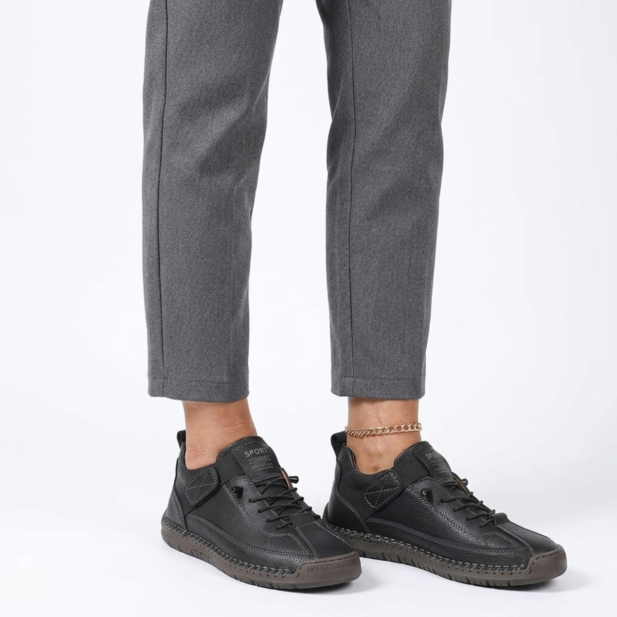 Tennis femme confort — lacets et surpiqûres — style décontracté