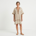 Robe kimono de plage rayée — kaftan ample à pompons — vacances d'été