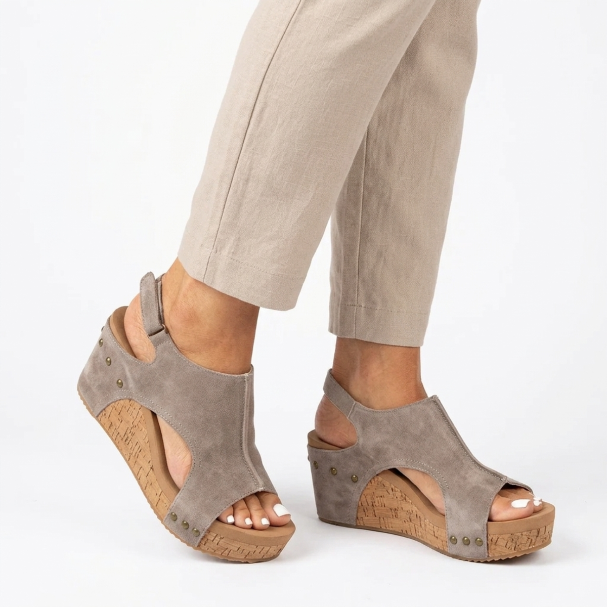 Nu-pieds plateforme femme — bride ajustable et clous — loisirs