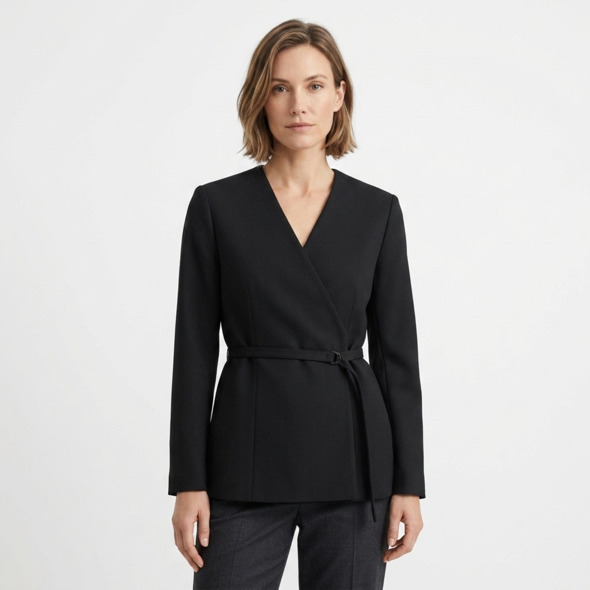 Blazer en Polyester Femme – Col V et Ceinture Coupe Ajustée Élégante