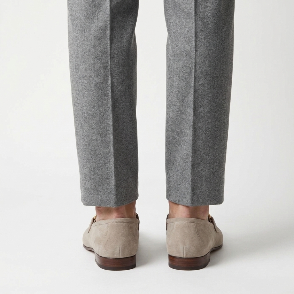 Mocassins en daim homme — détail mors — bureau et cérémonie