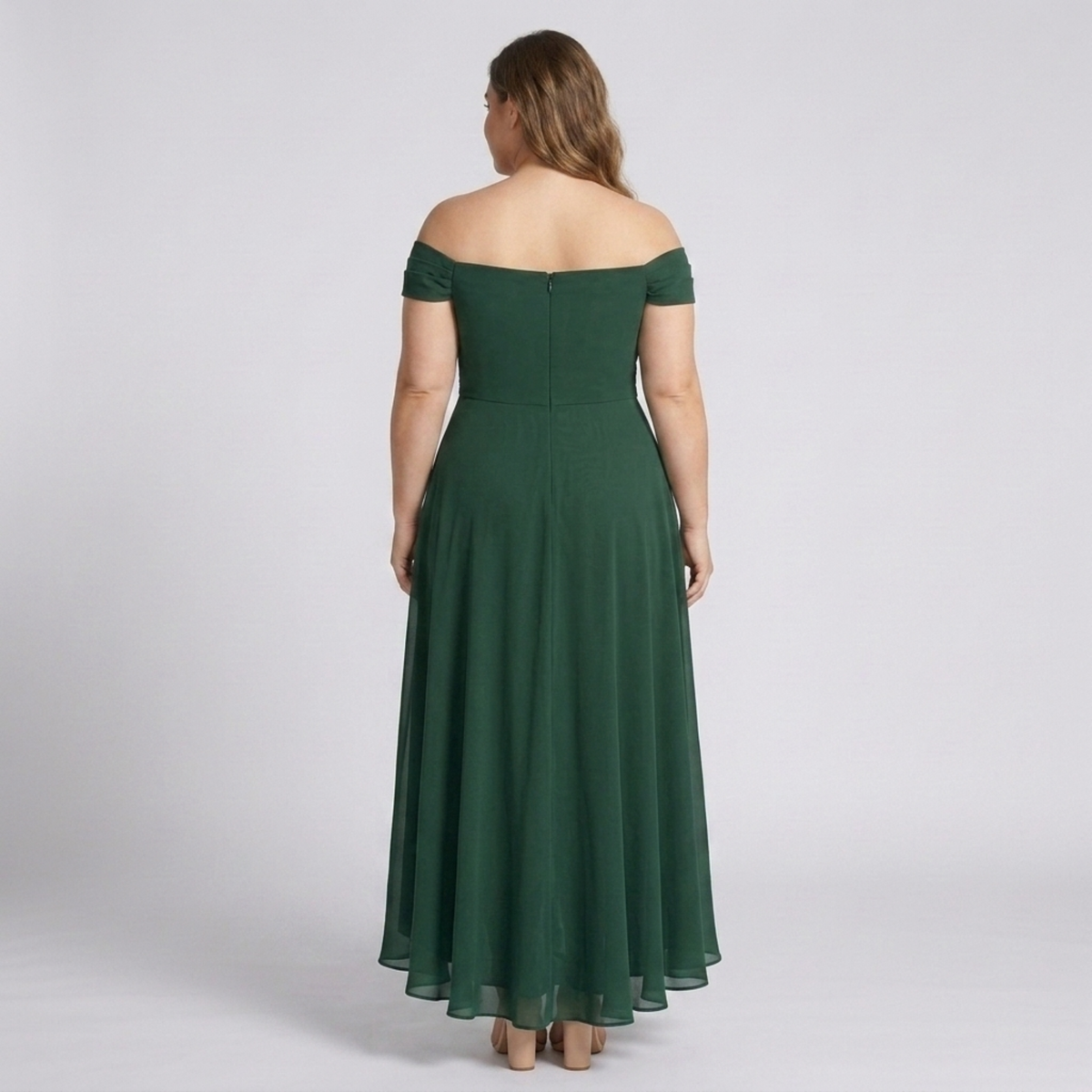 Robe de soirée grande taille pour femme longue de cérémonie avec fente et épaules dénudées