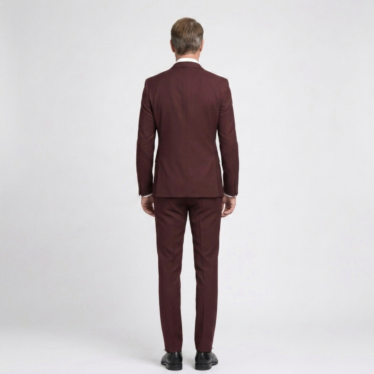 Costume homme coupe ajustée — ensemble deux pièces — bureau et cérémonie