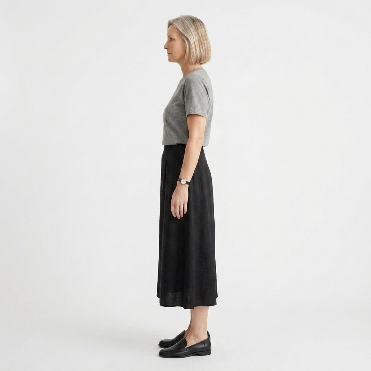 Jupe maxi longue satinée — taille haute coupe droite — tenue de soirée