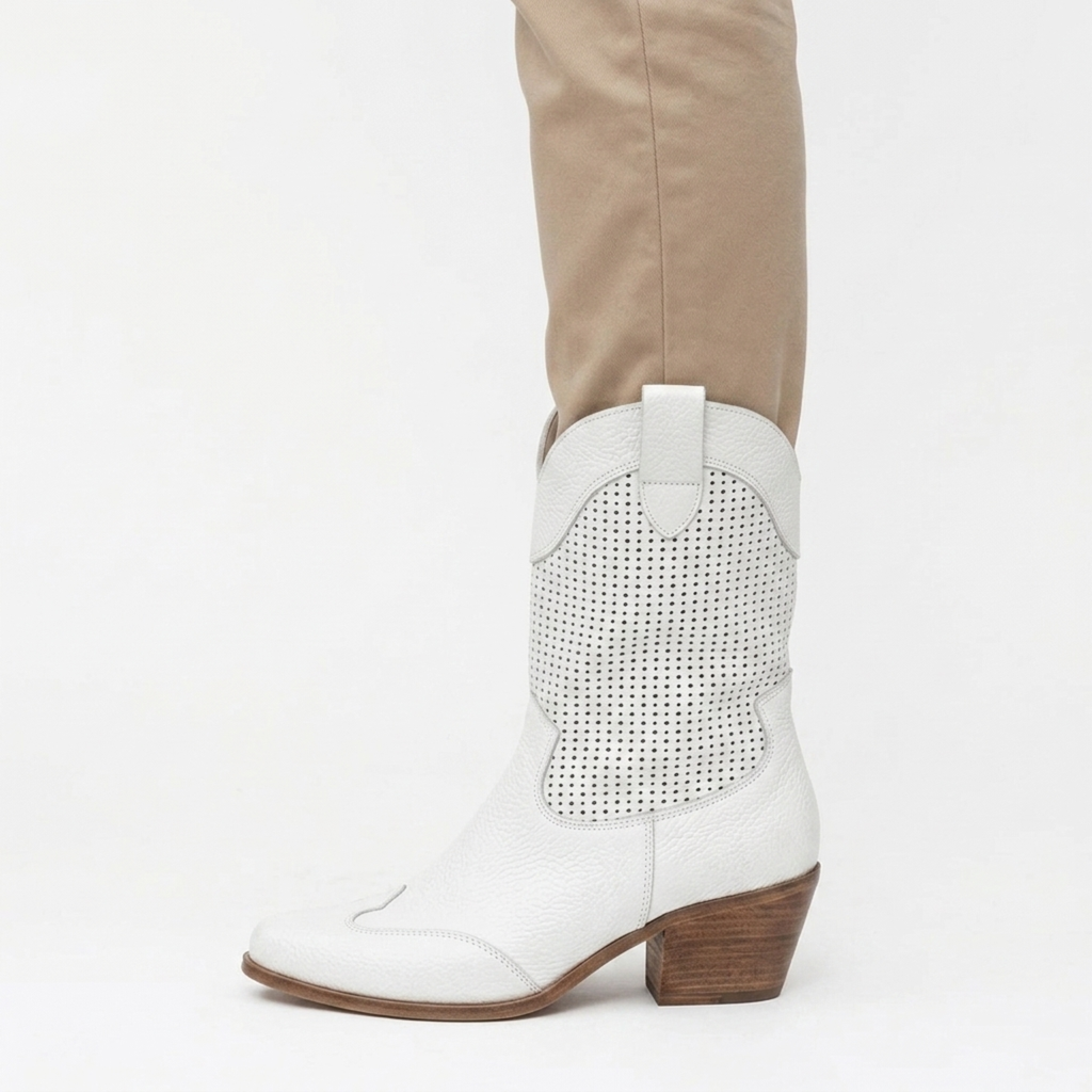 Bottines cowboy femme — en cuir — mi-mollet — usage quotidien