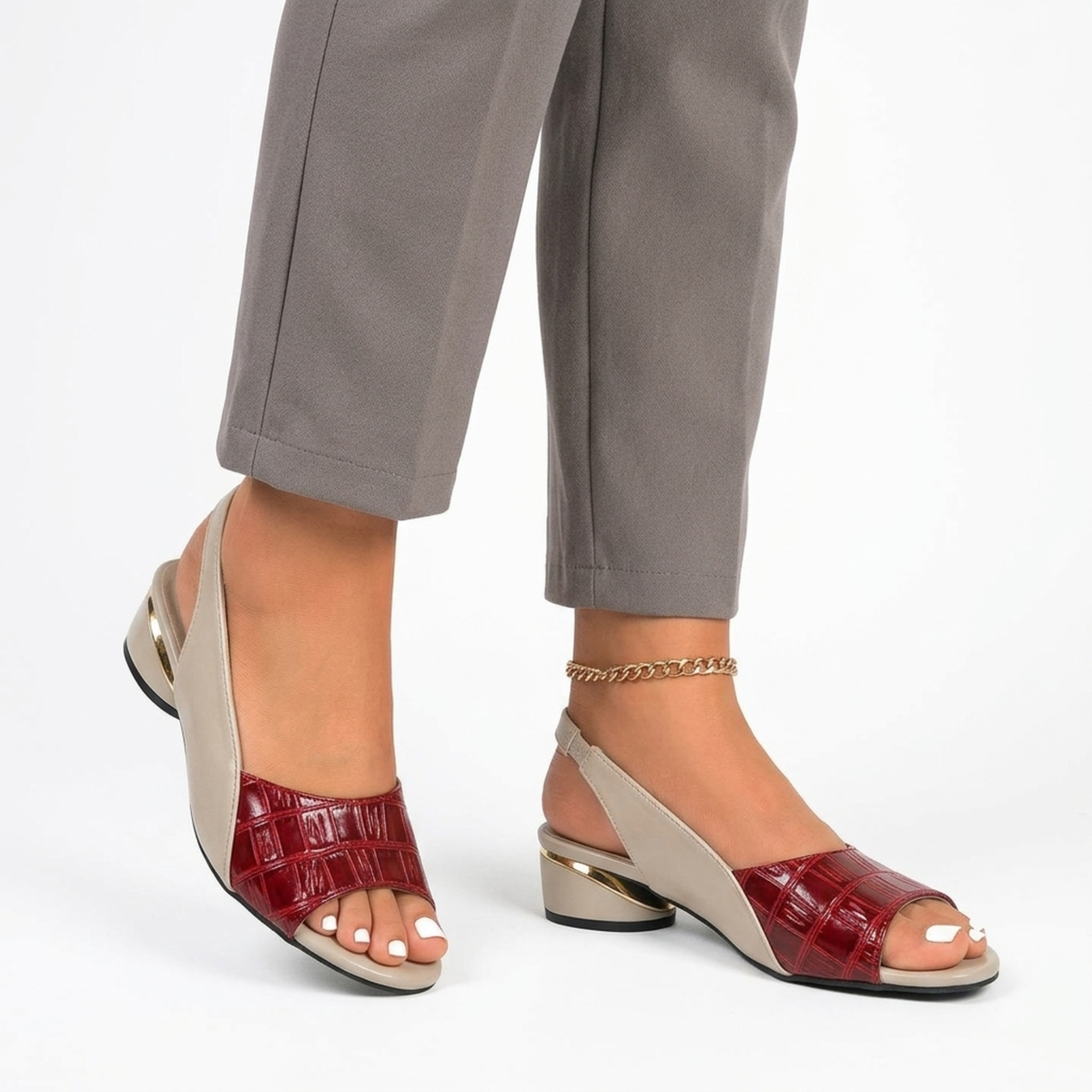 Nu-pieds slingback femme — talon carré et bout ouvert — bureau