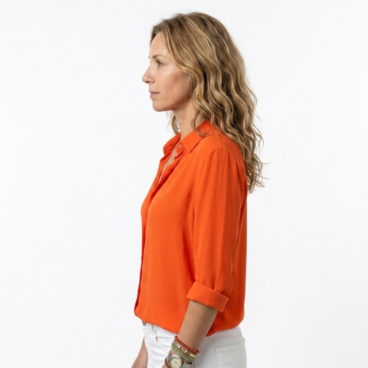 Blouse fluide femme en soie — décolleté en v — bureau et soirée