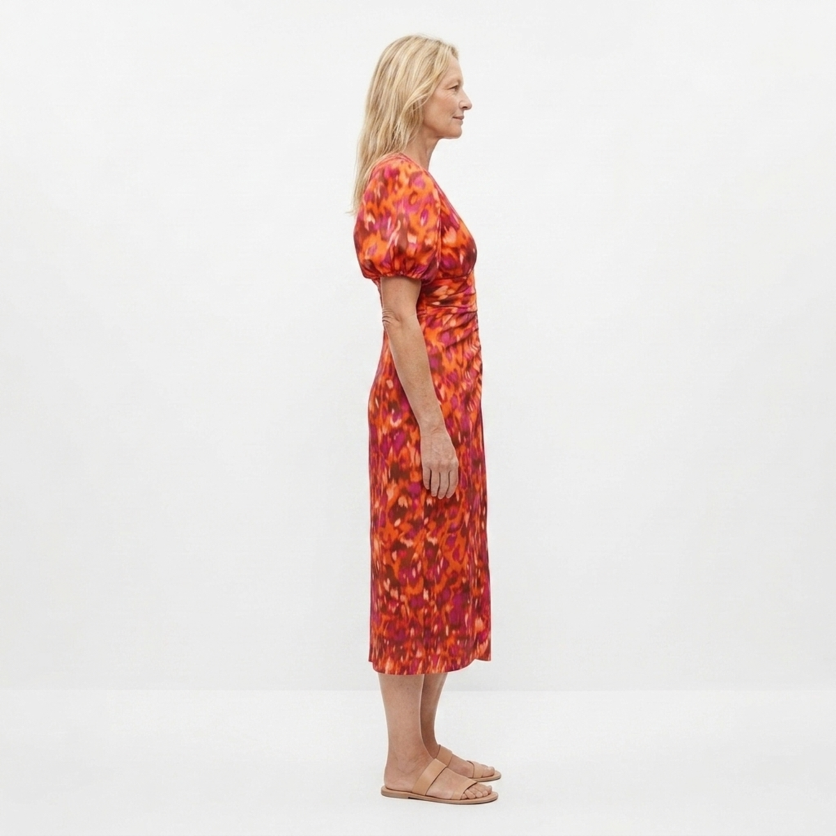 Robe longue imprimée — col en v et manches volume — fête