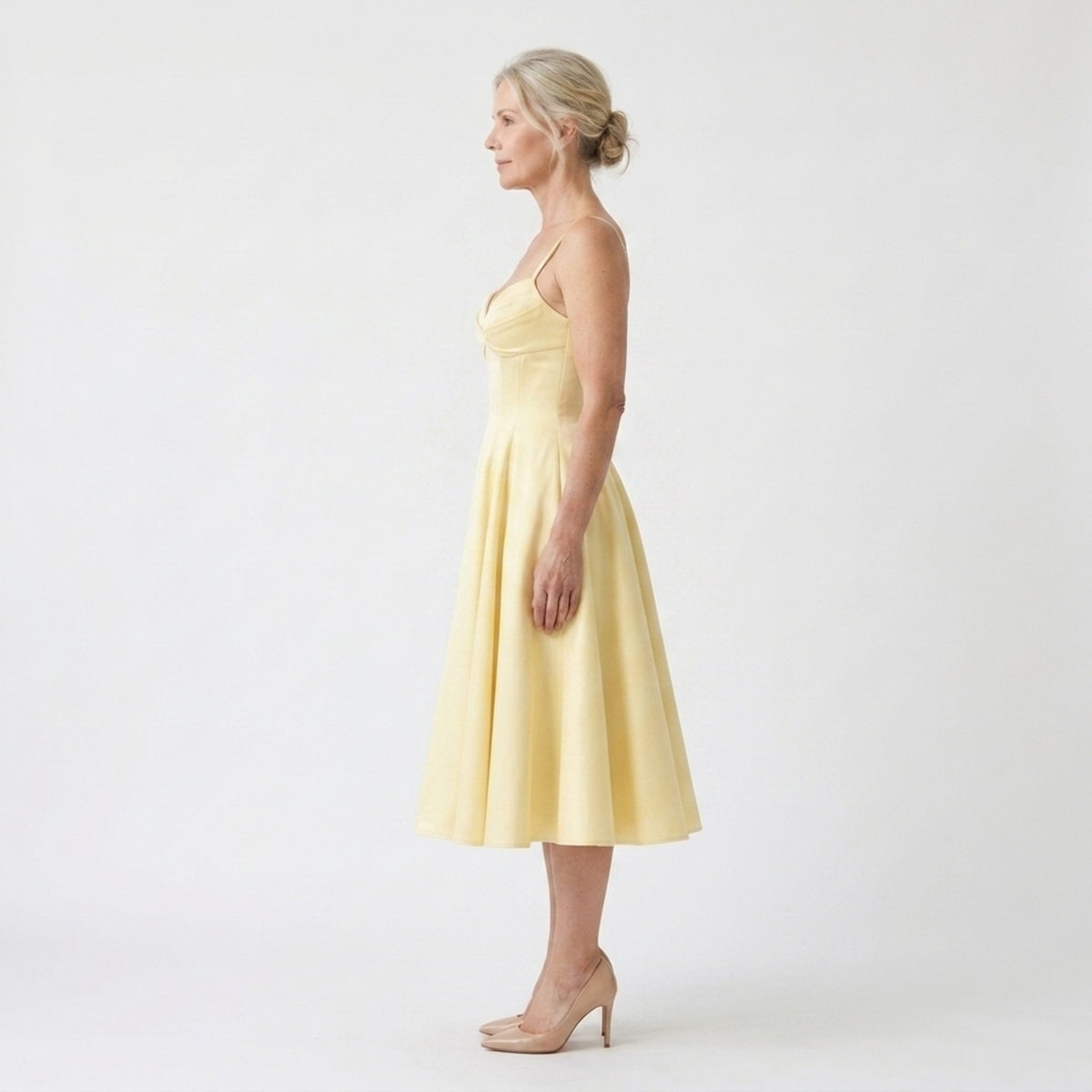 Robe de jour mi-longue — coton extensible et jupe ample à poches