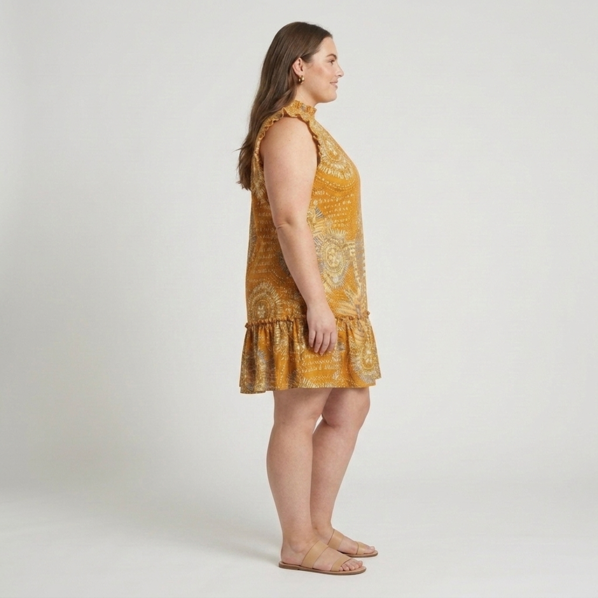 Robe mi-longue grande taille pour femme à col rond et ourlet froncé
