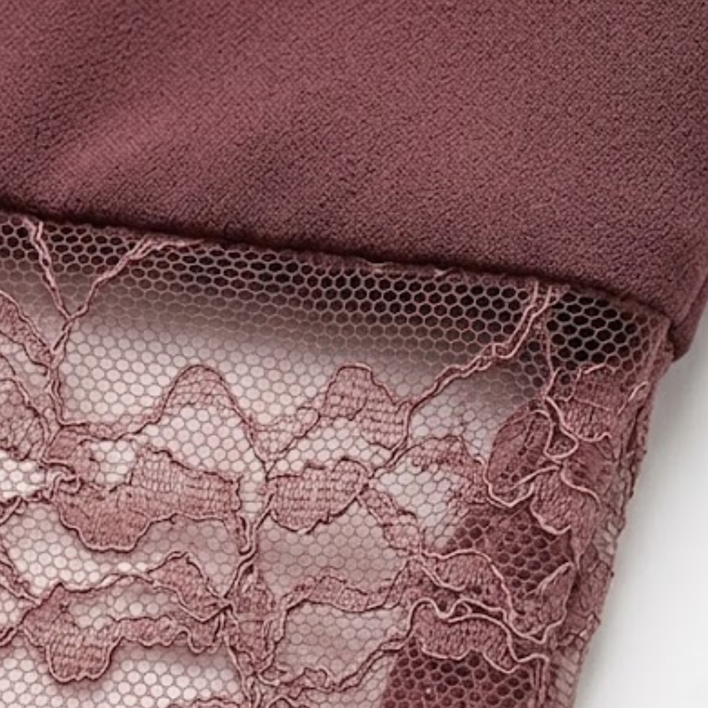 Robe Longue de Soirée Ajustée à Bustier en Dentelle et Bretelles pour Femmes