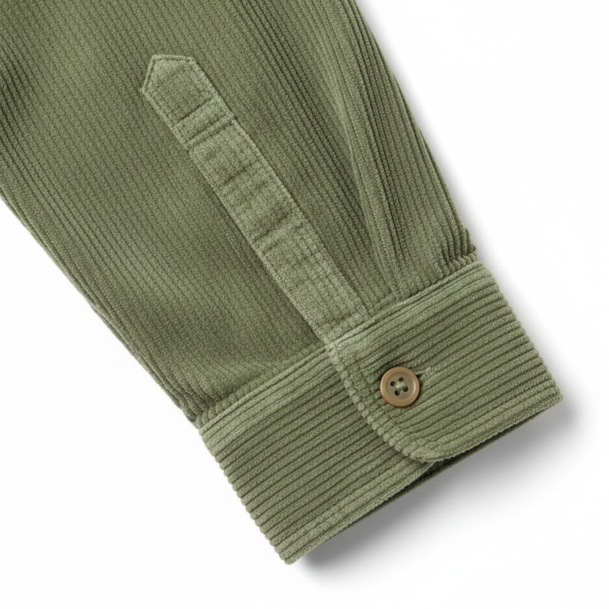Chemise en velours côtelé pour homme avec col rabattu et poche poitrine