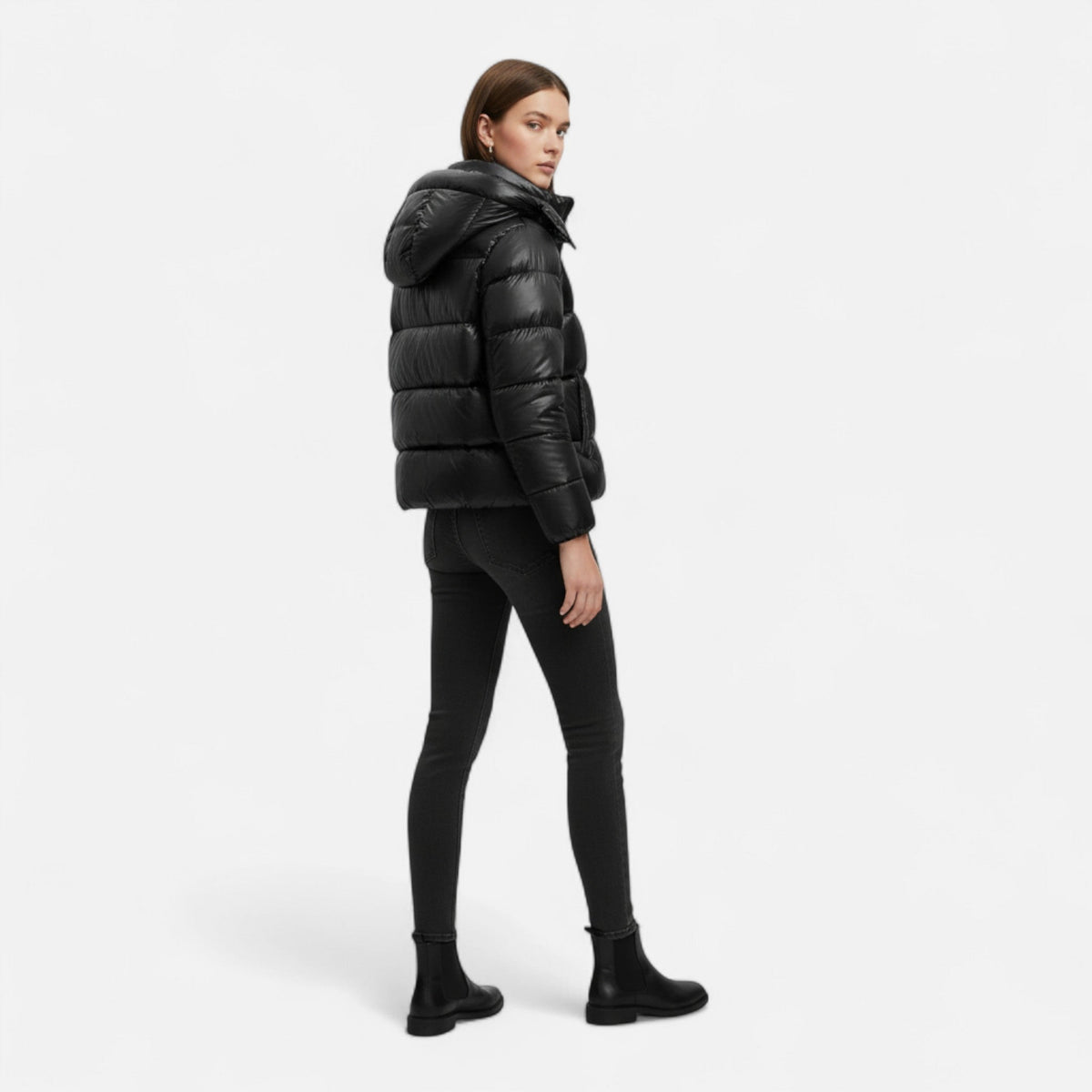 Doudoune en Polyester Femme – Coupe Ajustée et Style Raffiné Intemporel