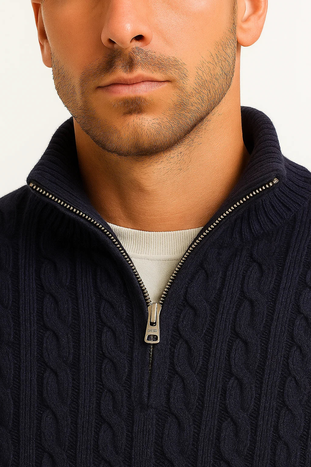 Pull Homme – Motif Torsadé Col Zippé Coupe Classique Intemporelle