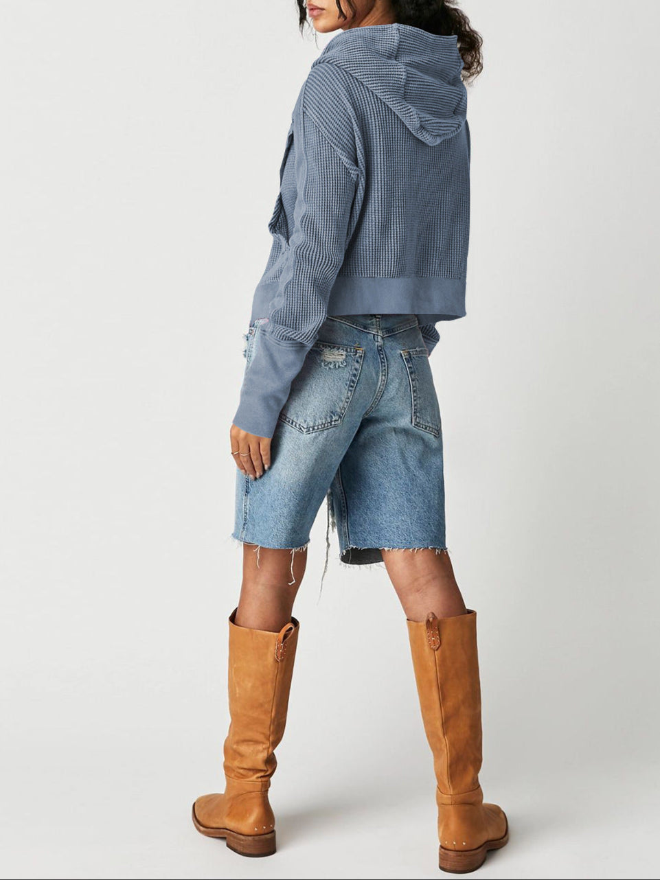 Sweat à Capuche Zippé Coton Femme – Coupe Crop Tricot Gaufré Style Actuel