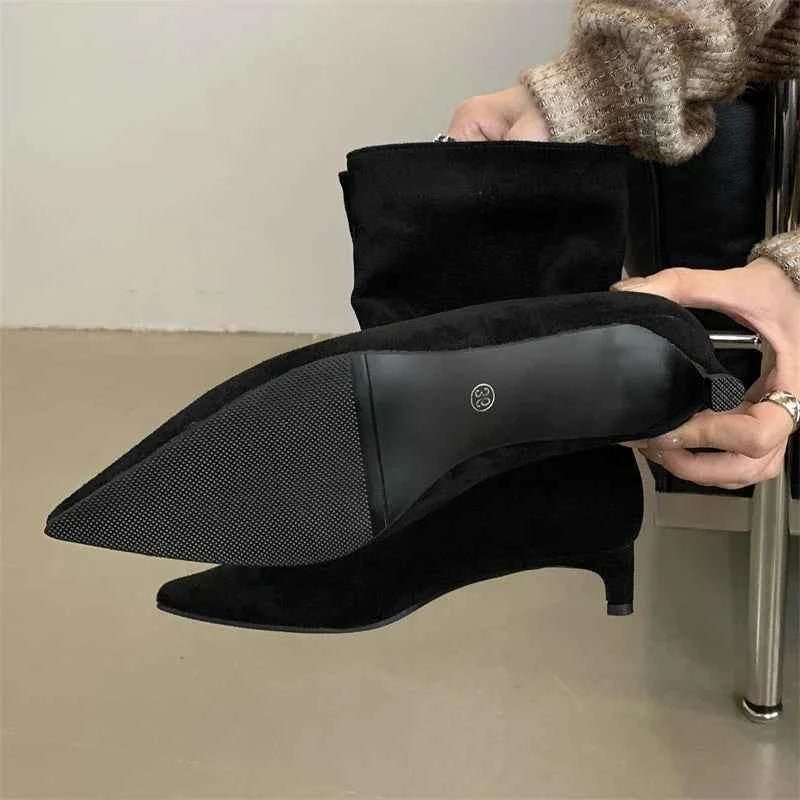 Bottines Femme – Bout Pointu Talon Fin Coupe Élégante Style Intemporel