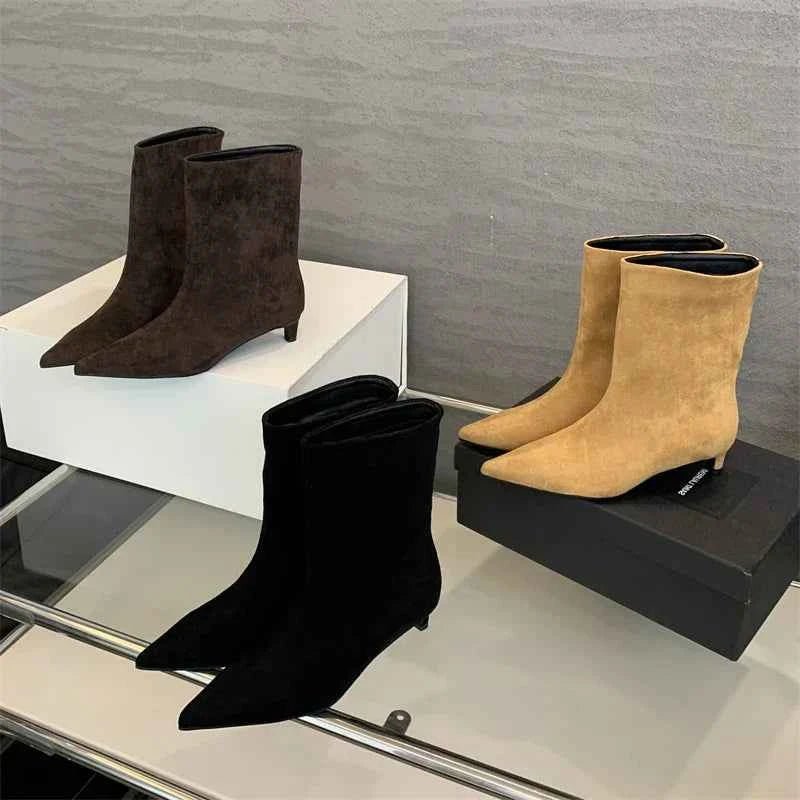 Bottines Femme – Bout Pointu Talon Fin Coupe Élégante Style Intemporel