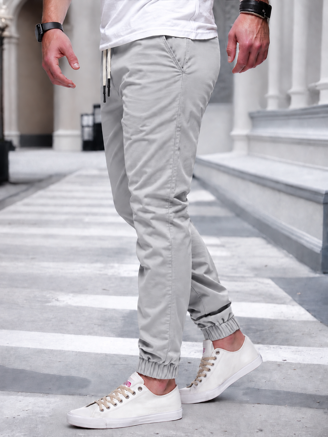 Jogger Cargo Homme – Taille Élastique Poches Latérales Tissu Léger