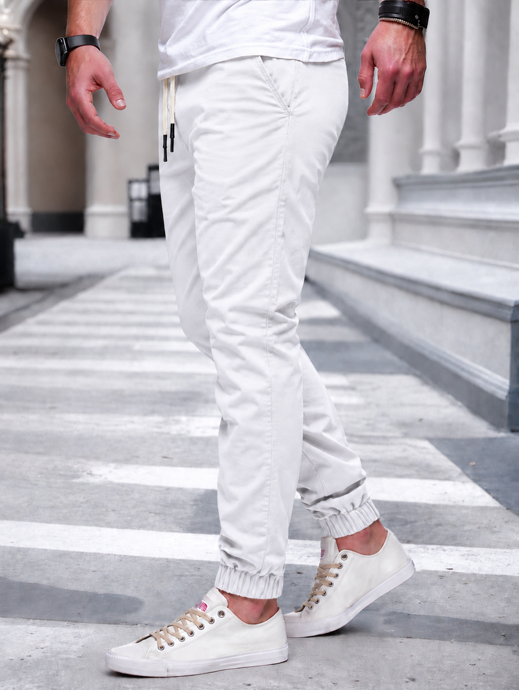 Jogger Cargo Homme – Taille Élastique Poches Latérales Tissu Léger